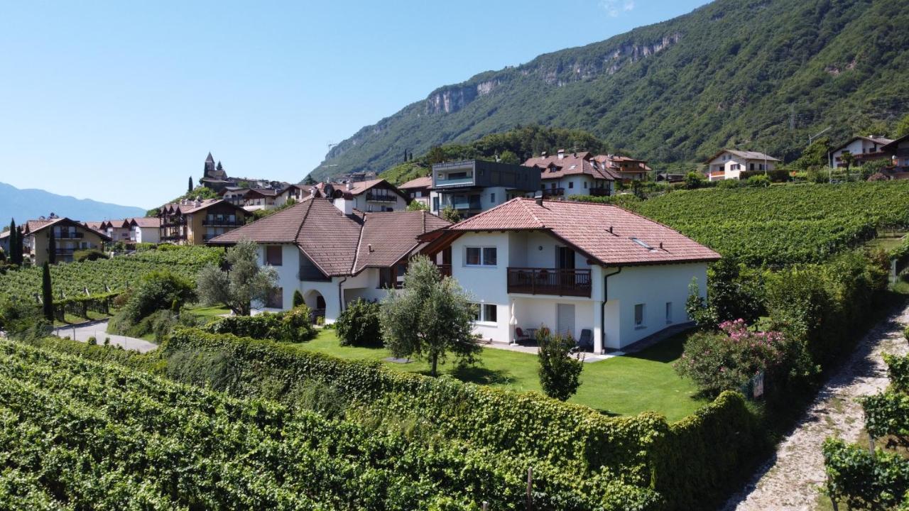 Unterstoan Hof Apartment Termeno Exterior photo